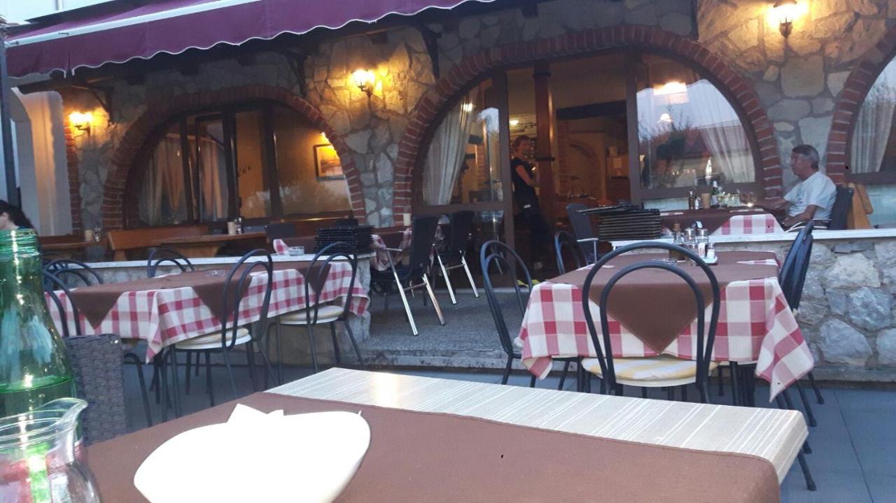 Appartamento Finestra sul mare Punat Esterno foto